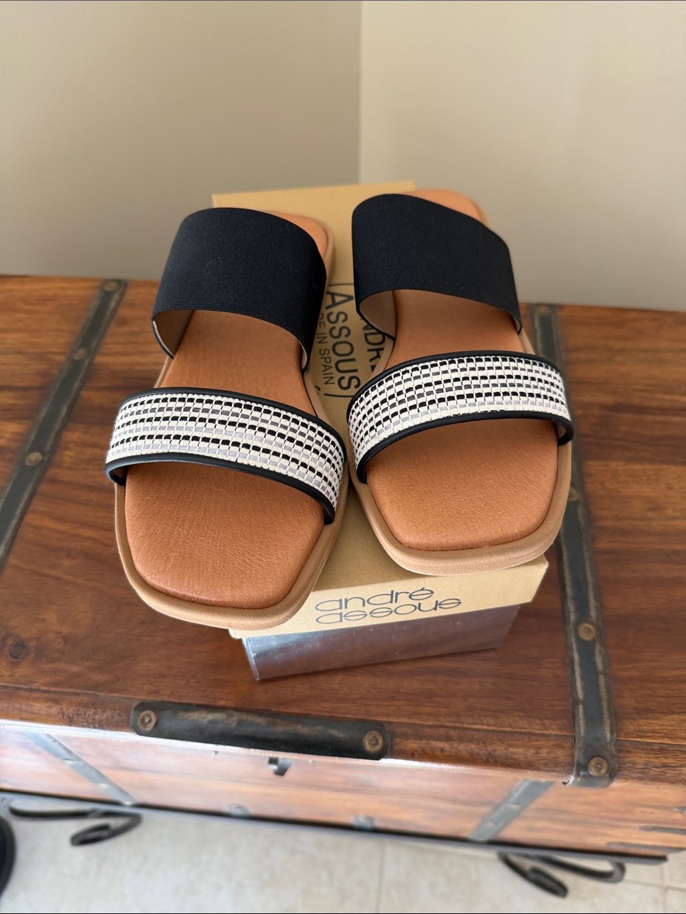 Andre Assous Featherweight Black Double-Strap Slide Sandals size 40 US 9- 9.5